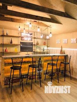 Дом 700м&sup2;, 3-этажный, посуточно, 