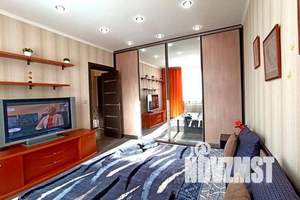 1-к квартира, посуточно, 40м2, 7/27 этаж