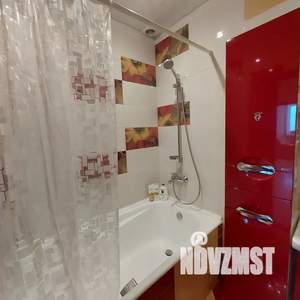 2-к квартира, посуточно, 70м2, 18/23 этаж