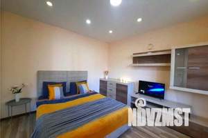 1-к квартира, посуточно, 39м2, 4/27 этаж