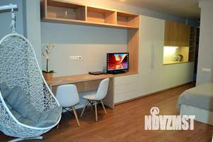 Студия квартира, посуточно, 30м2, 18/25 этаж