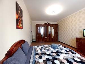 1-к квартира, посуточно, 38м2, 5/17 этаж