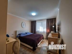 1-к квартира, посуточно, 33м2, 4/25 этаж