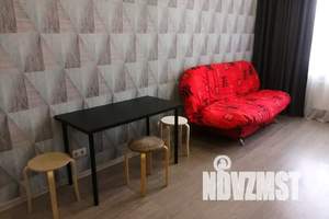 2-к квартира, посуточно, 43м2, 9/25 этаж