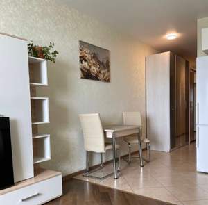 Студия квартира, на длительный срок, 32м2, 4/25 этаж