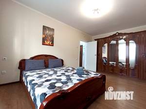 1-к квартира, посуточно, 38м2, 5/17 этаж