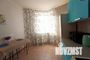 1-к квартира, посуточно, 38м2, 5/17 этаж