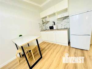 Студия квартира, посуточно, 35м2, 11/25 этаж