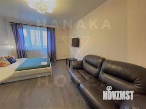 Студия квартира, посуточно, 35м2, 2/25 этаж