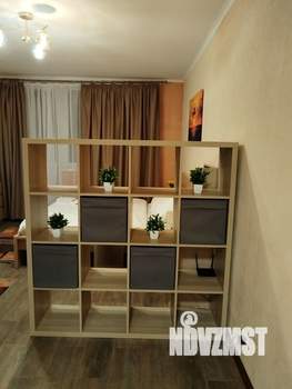 Студия квартира, посуточно, 28м2, 18/25 этаж