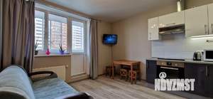 Студия квартира, посуточно, 30м2, 12/25 этаж