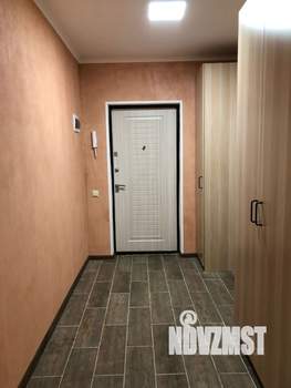 Студия квартира, посуточно, 28м2, 18/25 этаж