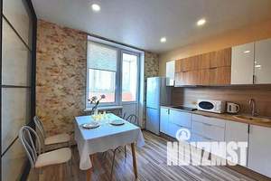 1-к квартира, посуточно, 39м2, 4/27 этаж