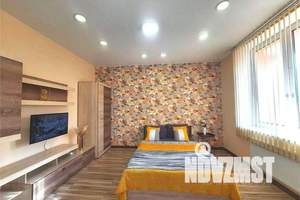 1-к квартира, посуточно, 35м2, 9/27 этаж