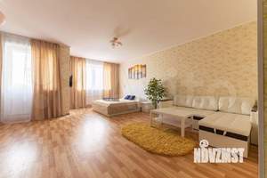 1-к квартира, посуточно, 40м2, 1/1 этаж