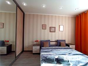 1-к квартира, посуточно, 40м2, 7/25 этаж