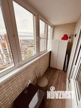 Студия квартира, посуточно, 30м2, 10/25 этаж