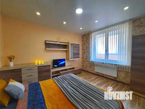 1-к квартира, посуточно, 39м2, 4/27 этаж