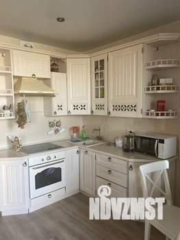 1-к квартира, посуточно, 50м2, 9/25 этаж