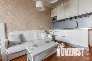 1-к квартира, посуточно, 40м2, 17/17 этаж