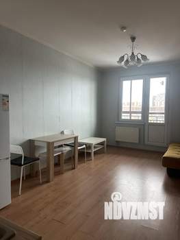 Студия квартира, на длительный срок, 28м2, 18/25 этаж