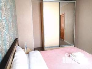 1-к квартира, посуточно, 45м2, 1/1 этаж