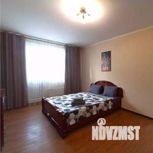 1-к квартира, посуточно, 36м2, 1/1 этаж