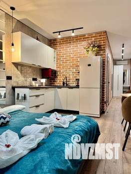 Студия квартира, посуточно, 28м2, 23/25 этаж