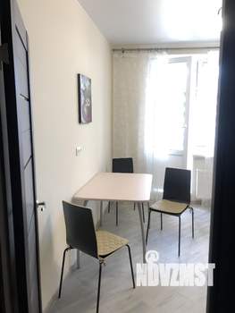 1-к квартира, посуточно, 39м2, 7/12 этаж