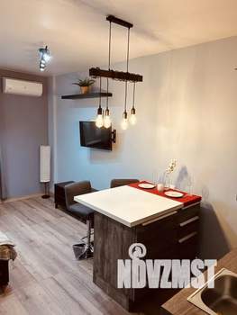 Студия квартира, посуточно, 30м2, 10/24 этаж