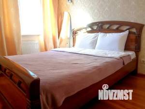 2-к квартира, посуточно, 50м2, 1/1 этаж