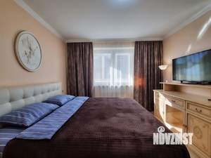 1-к квартира, посуточно, 33м2, 4/25 этаж