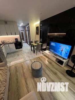 Студия квартира, посуточно, 37м2, 11/25 этаж