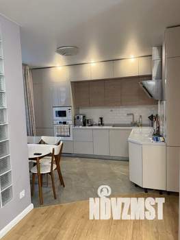 3-к квартира, посуточно, 77м2, 18/24 этаж