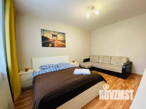 1-к квартира, посуточно, 40м2, 2/25 этаж