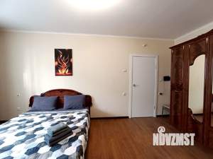 1-к квартира, посуточно, 38м2, 5/17 этаж