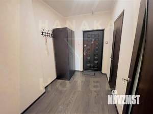 Студия квартира, посуточно, 40м2, 7/25 этаж