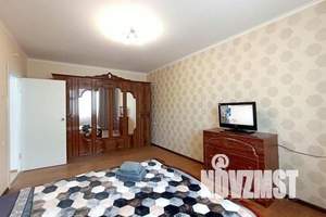 1-к квартира, посуточно, 38м2, 5/17 этаж