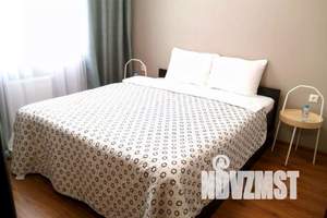 2-к квартира, посуточно, 45м2, 13/25 этаж