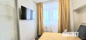 Студия квартира, посуточно, 33м2, 24/25 этаж