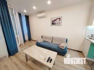 Студия квартира, посуточно, 30м2, 7/25 этаж