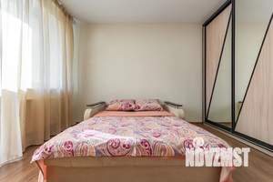 Студия квартира, посуточно, 30м2, 5/25 этаж