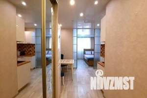 1-к квартира, посуточно, 33м2, 4/25 этаж