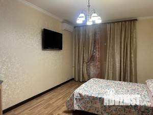 Студия квартира, посуточно, 35м2, 22/26 этаж