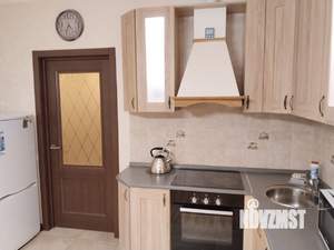 1-к квартира, посуточно, 35м2, 22/24 этаж