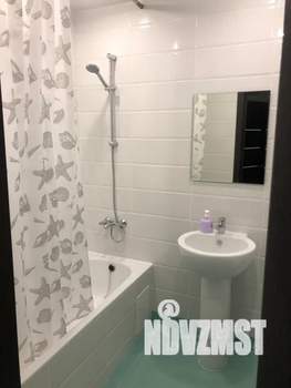 1-к квартира, посуточно, 39м2, 7/12 этаж