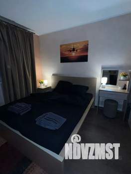 Студия квартира, посуточно, 28м2, 18/25 этаж