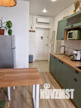 Студия квартира, посуточно, 28м2, 5/25 этаж