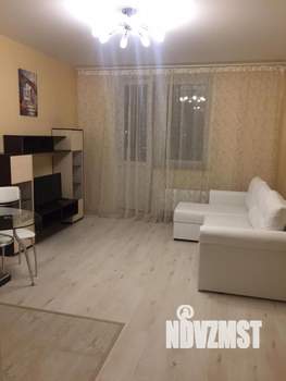 Студия квартира, на длительный срок, 35м2, 2/25 этаж