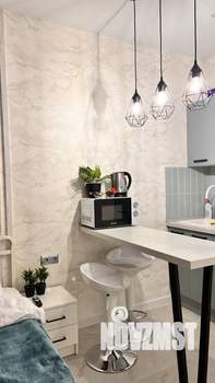 1-к квартира, посуточно, 25м2, 10/18 этаж